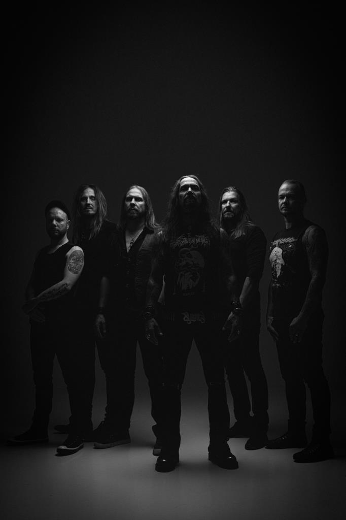 amorphis_2021_dark_03463_credit_sam_jamsen.jpg