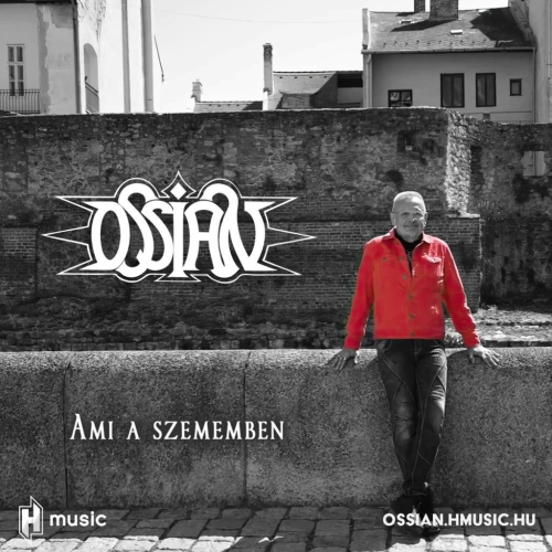 “Ami a szememben, az van a szívemen…”